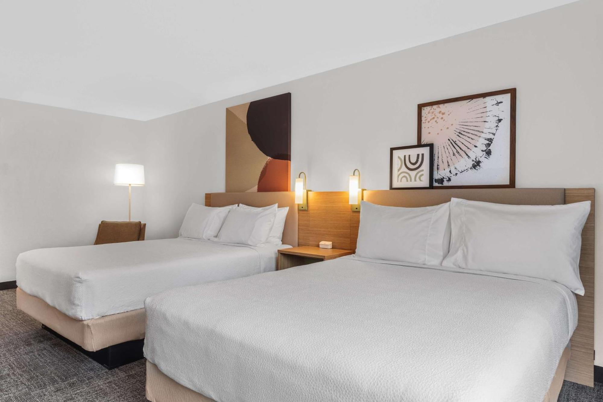 Spark By Hilton Charlotte Tyvola I-77 Luaran gambar