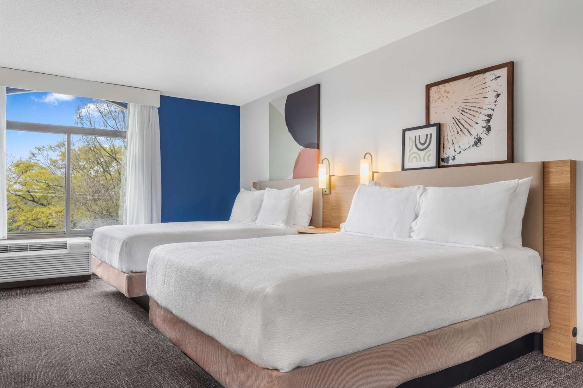 Spark By Hilton Charlotte Tyvola I-77 Luaran gambar