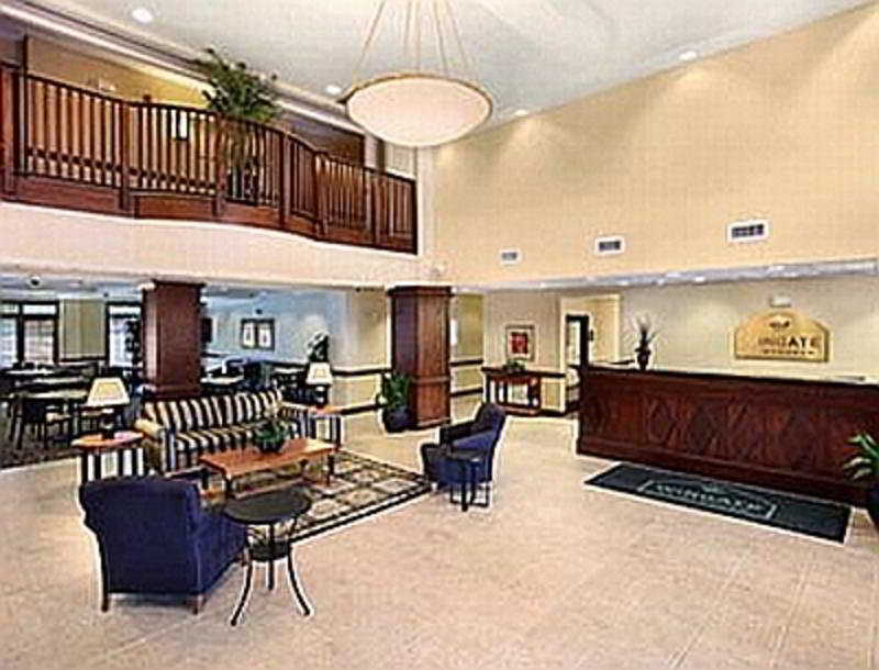 Spark By Hilton Charlotte Tyvola I-77 Dalaman gambar